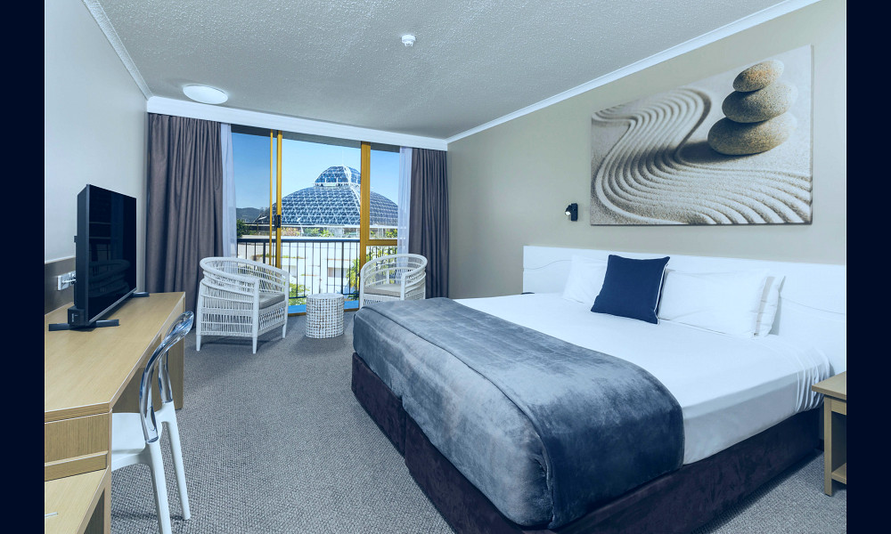 Standard Room - Pacific Hotel Cairns