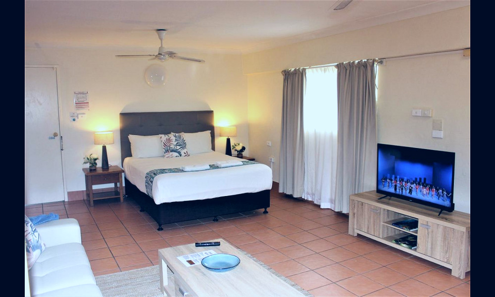 HOTEL LAKE CENTRAL CAIRNS 3* (Australia) - from US$ 102 | BOOKED