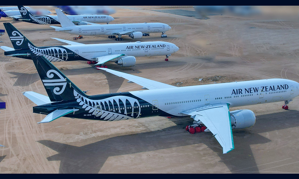 Air NZ's last plane stored in California desert returns home