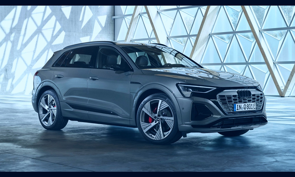 Audi Q8 e-tron 55 quattro (2022-2023) price and specifications - EV Database