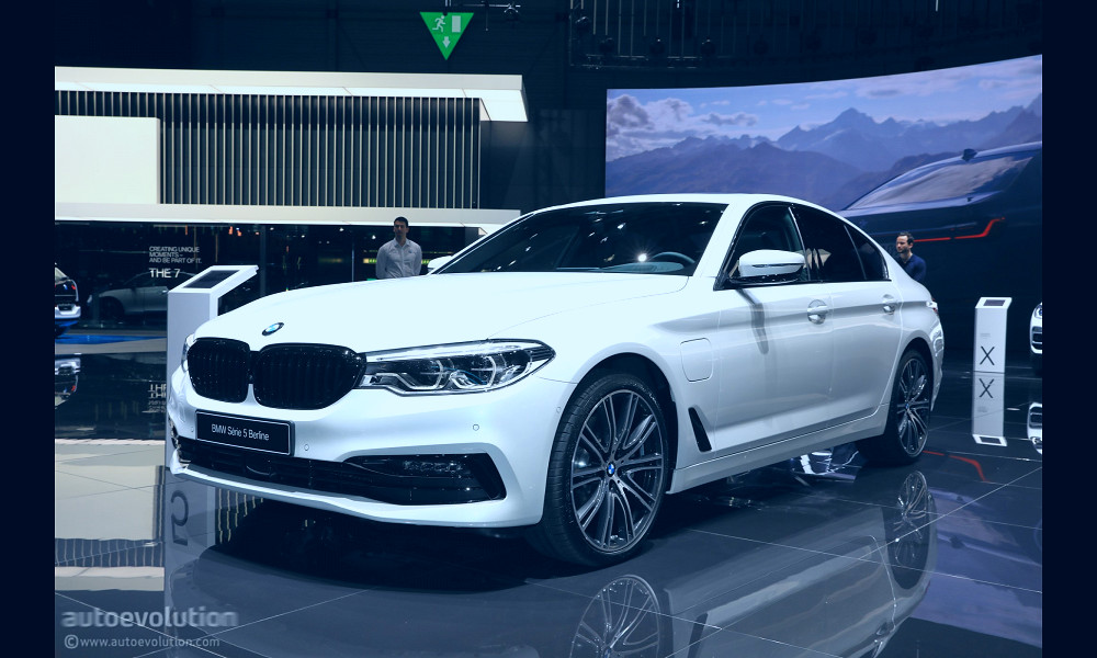 BMW 530e Drops iPerformance Suffix In Geneva, Adds xDrive For European  Market - autoevolution