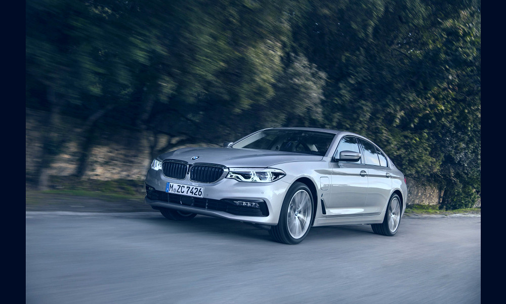 2018 BMW 530e iPerformance essentials: Comfortable and efficient, but is it  “the one to buy?”