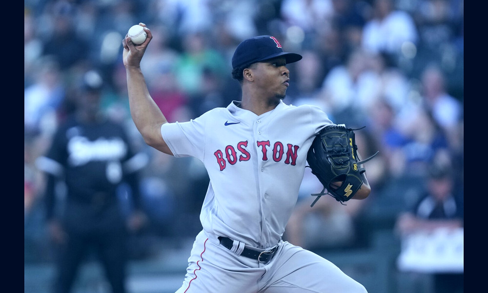 Brayan Bello pitches into 7th inning as the Boston Red Sox beat the Chicago  White Sox 3-1 | AP News