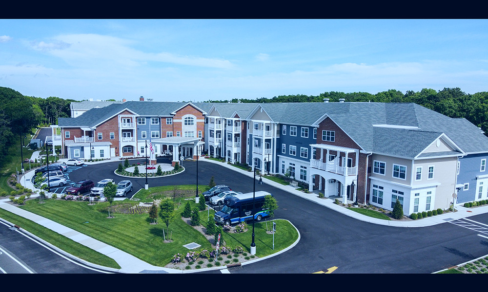 Assisted Living in Long Island, NY | Brightview Sayville | Brightview  Senior Living