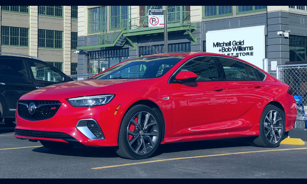 2018 Buick Regal GS Review: A Sporty Chassis, Let Down By Its Drivetrain