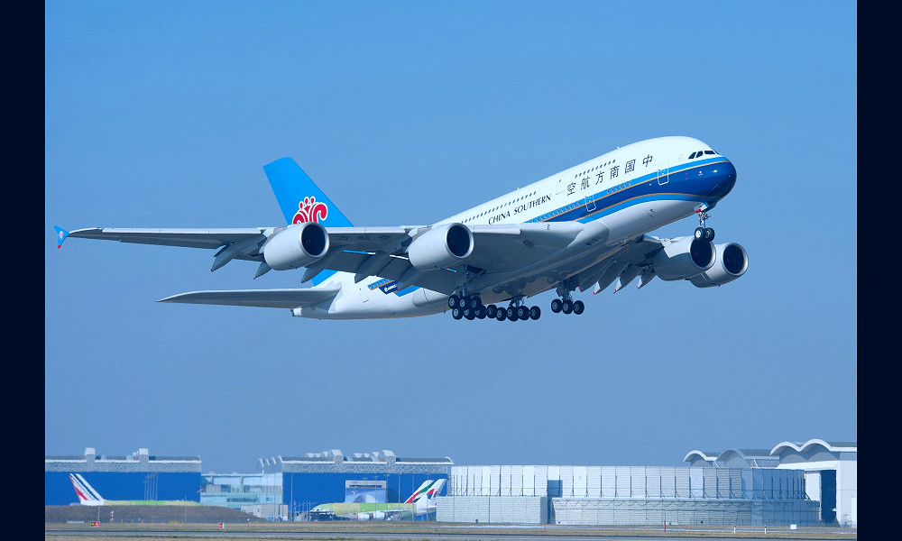 China's largest carrier is back buying aircraft as Southern Airlines sells  bonds to fund its order of Airbus' narrow-body jets | South China Morning  Post