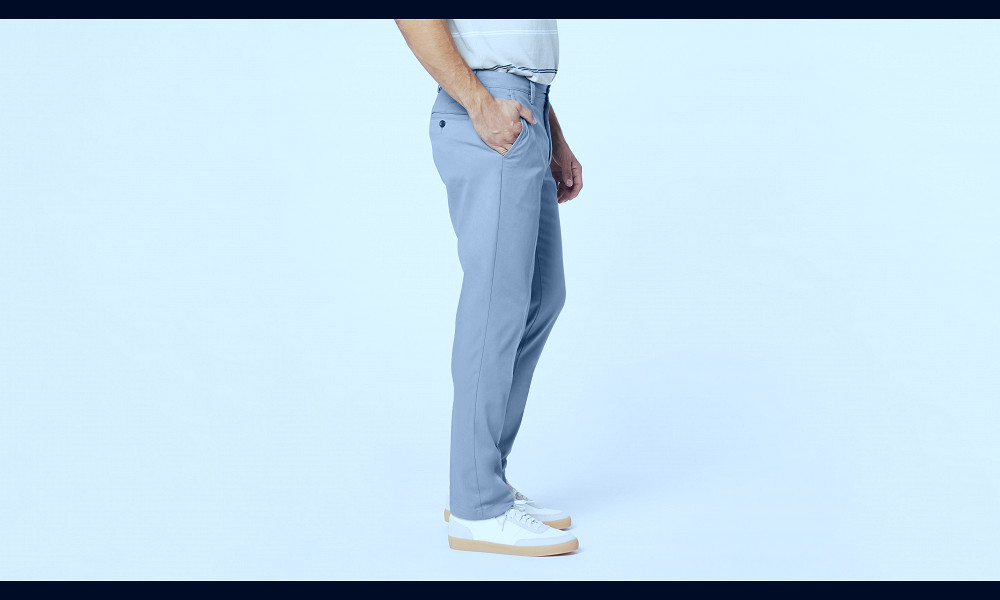 Easy Stretch Khakis, Slim Fit – Dockers®
