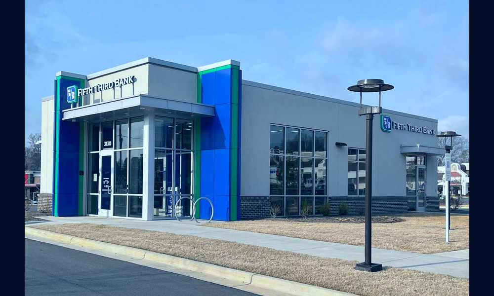 Fifth Third Bank will build a West End branch - QCity Metro