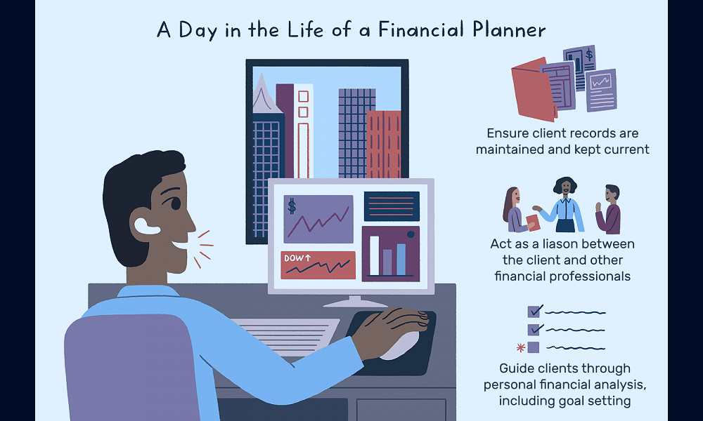 Financial Planner Job Description, Salary, Skills, & More