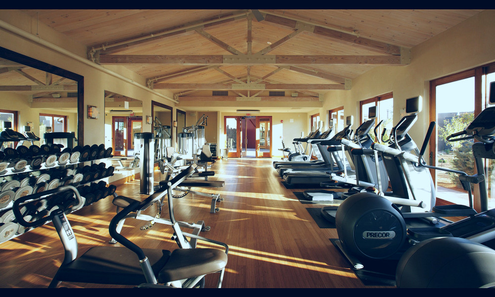 How the Hotel Gym Is Adapting to COVID-19 | Condé Nast Traveler