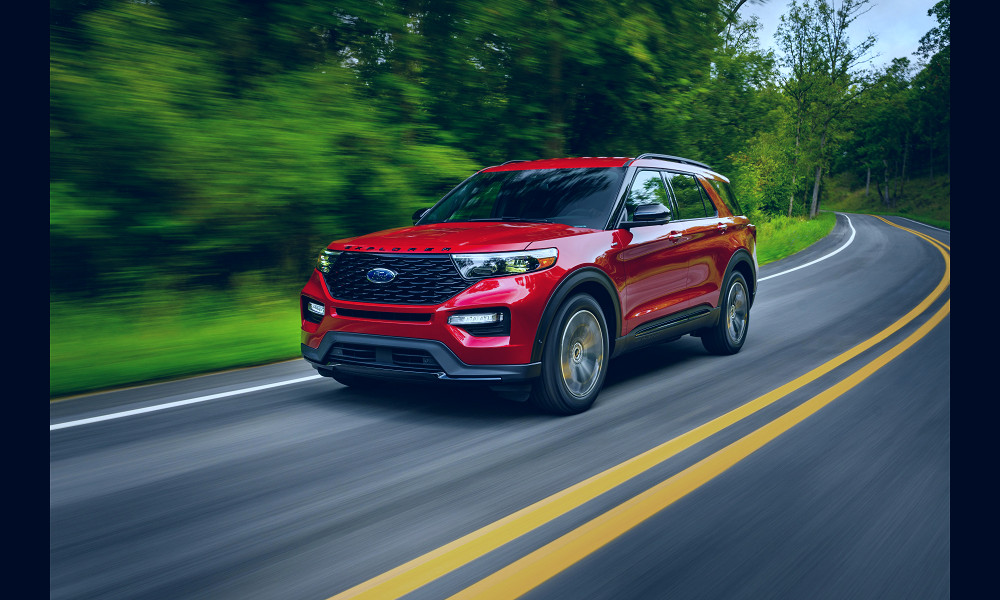 2022 Ford Explorer Review, Pricing, and Specs