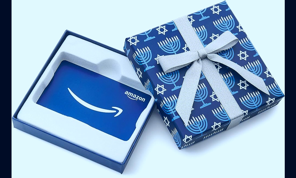Amazon.com: Amazon.com Gift Card in a Hanukkah Gift Box : Gift Cards
