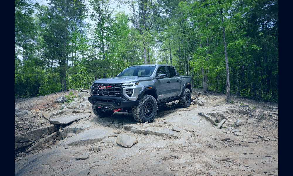 GMC Unleashes the 2024 Canyon AT4X AEV Edition