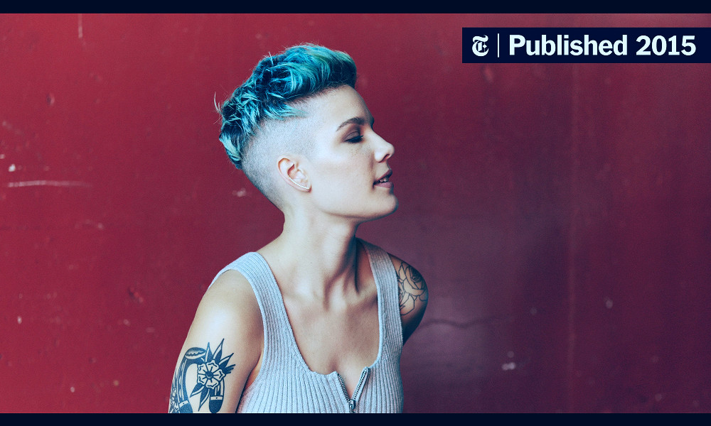 Halsey, With 'Badlands,' Is Moving Fast to Share a Secret Language - The  New York Times