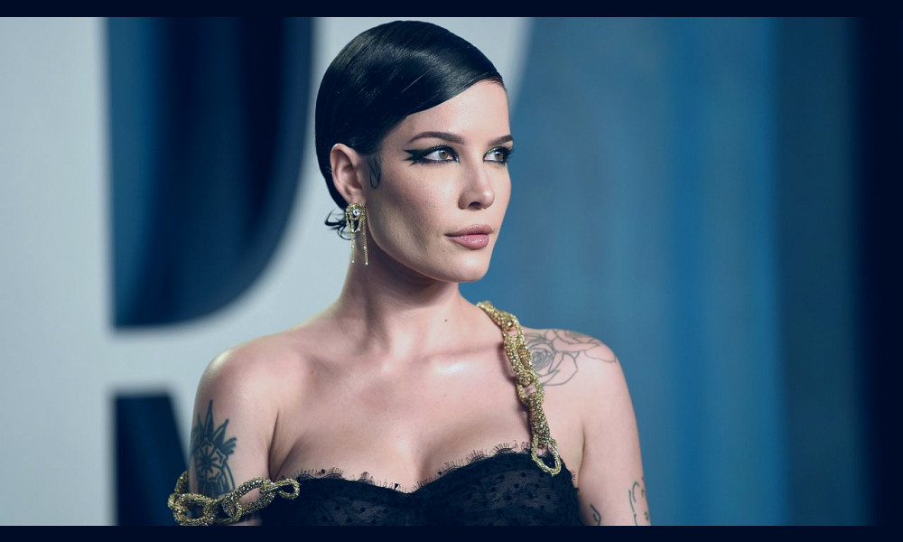 Halsey is 'allergic to literally everything' since giving birth and has  been hospitalized multiple times | CNN