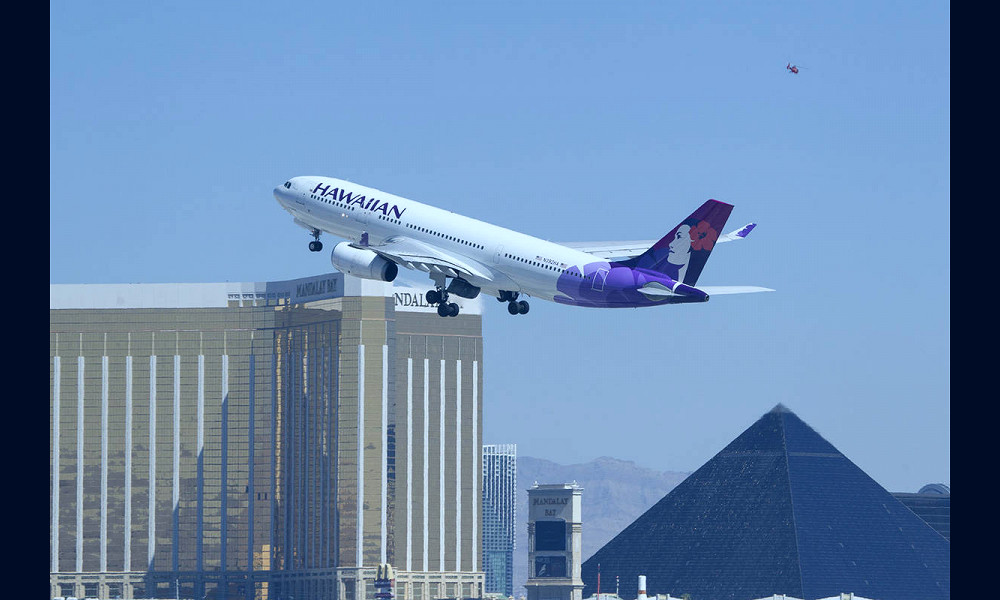 Hawaiian Airlines suspending flight service amid novel coronoa virus  pandemic. | Las Vegas Review-Journal