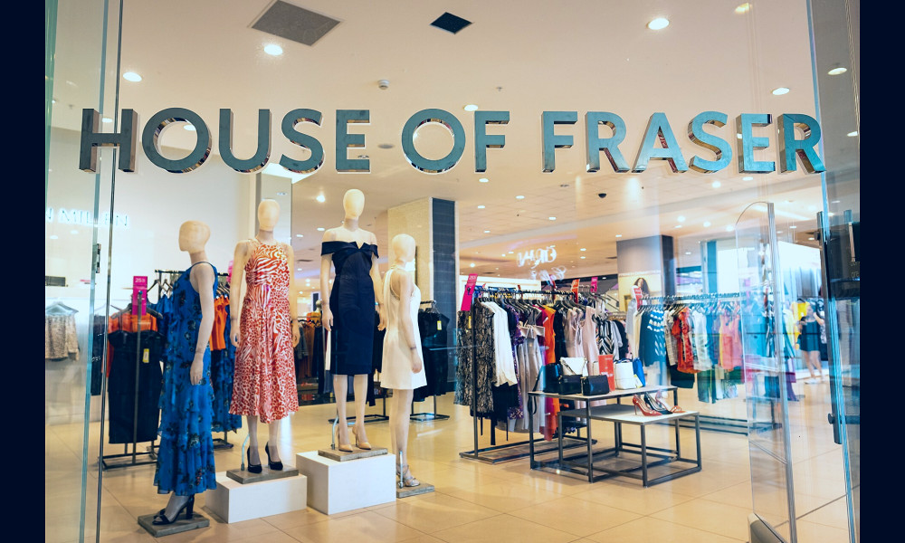 House of Fraser in Westfield is closing down and selling clothes for just £1