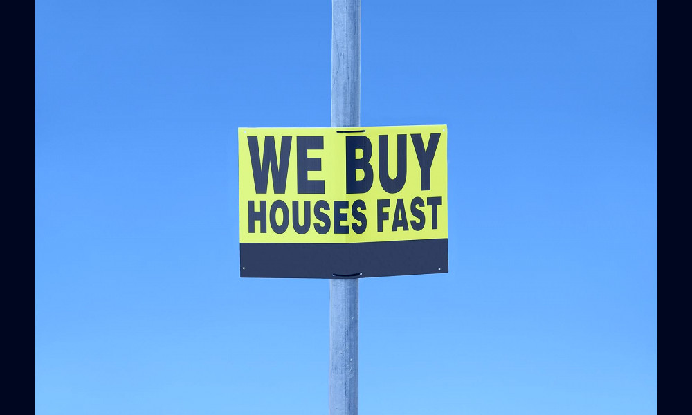 Dealing with We Buy Houses for Cash Companies | Mashvisor
