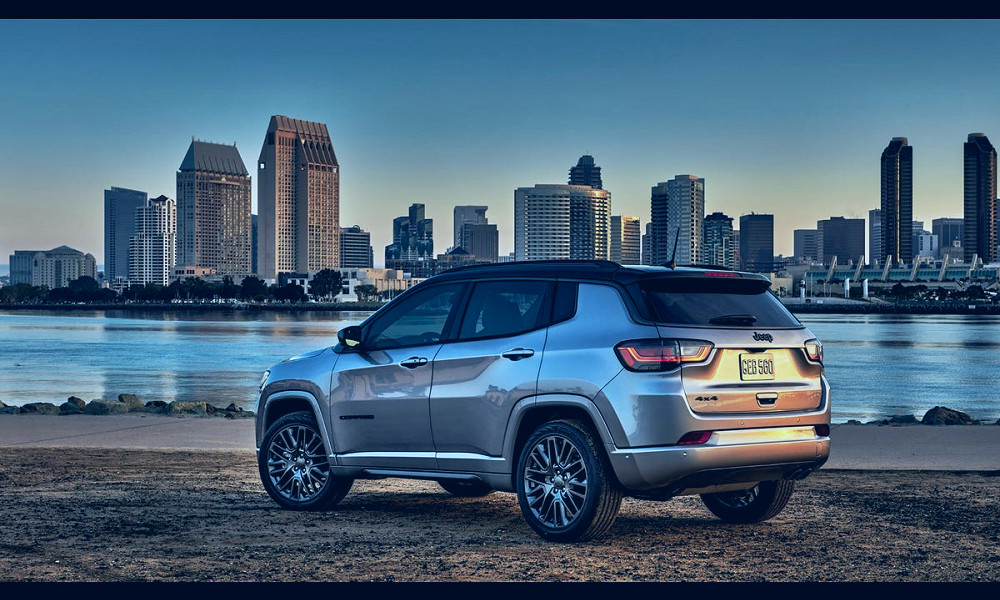 2022 Jeep Compass gets a better interior, more tech, same ol' engine - CNET