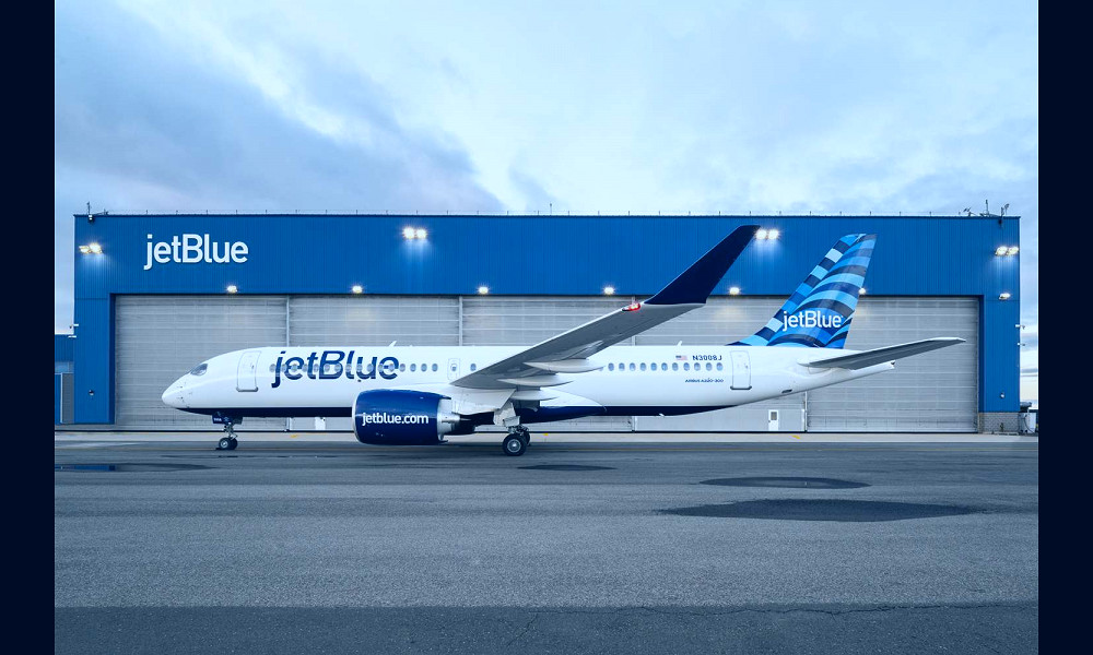 JetBlue Is the Best U.S. Airline in 2021, According to T+L Readers — Here's  Why