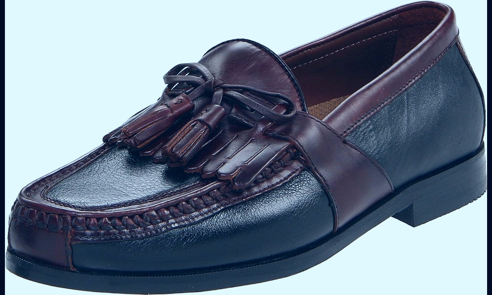 Amazon.com | Johnston & Murphy Men's Aragon Black Smooth/Antique Mahogany  Waxed 7 | Loafers & Slip-Ons