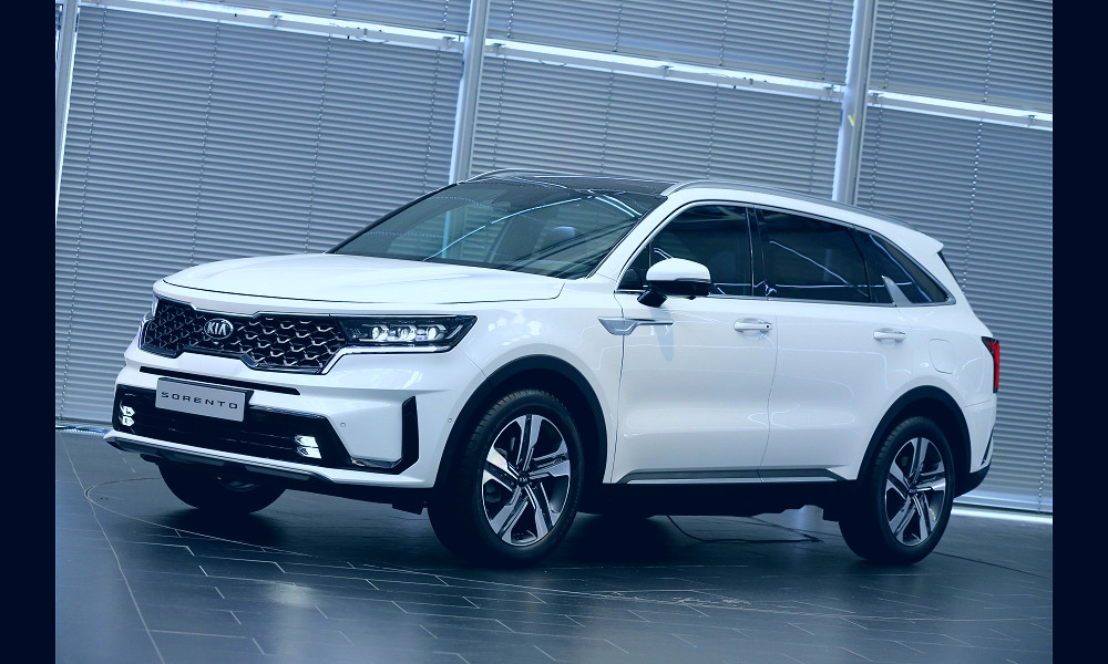 New 2021 Kia Sorento Shows Off More Details