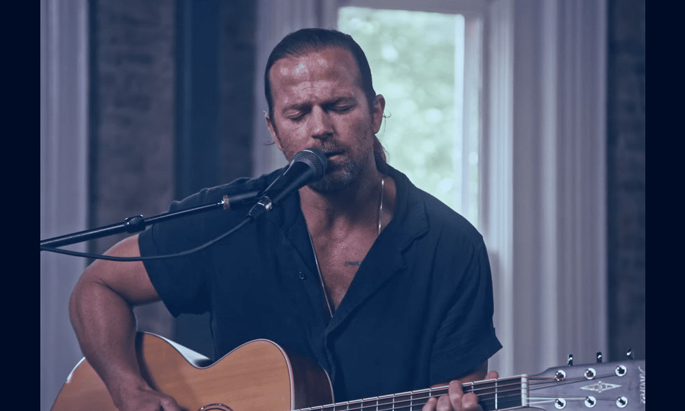 Kip Moore Releases Live Performance Videos Of “If I Was Your Lover” And  “Fire On Wheels” | Whiskey Riff