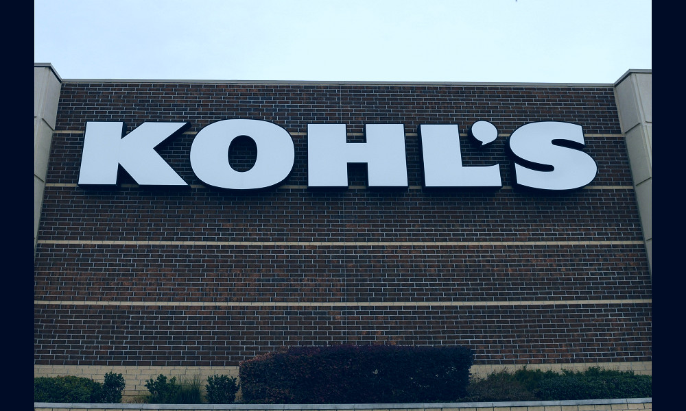 Kohl's eyes strong 2022 profits, turns to failsafe brands | Reuters
