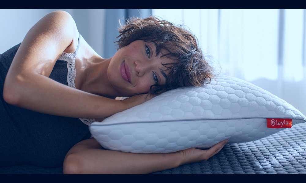 Cooling Shredded Memory Foam Pillow | Layla Sleep®