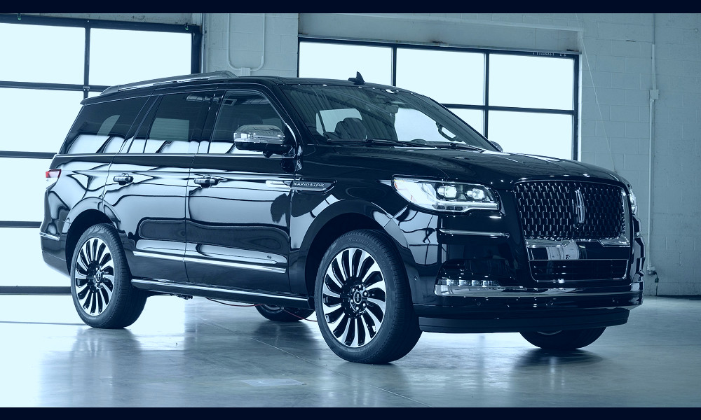 2022 Lincoln Navigator First Look: Now Navigate Sans Hands