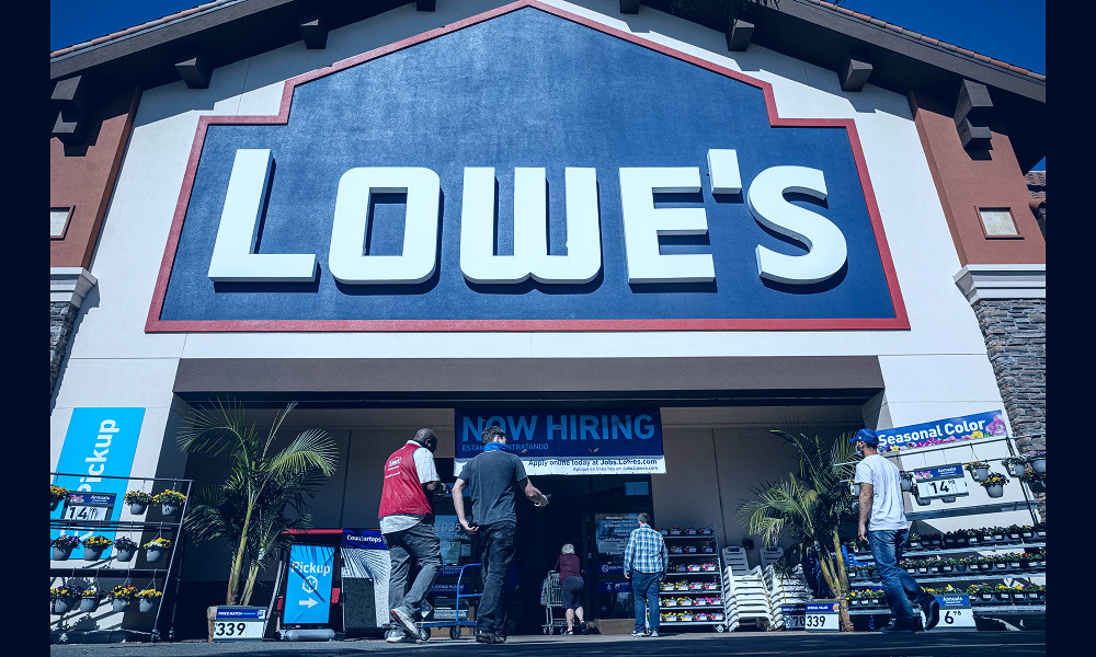 Lowe's is awarding $55 million in bonuses for hourly workers to fight  inflation