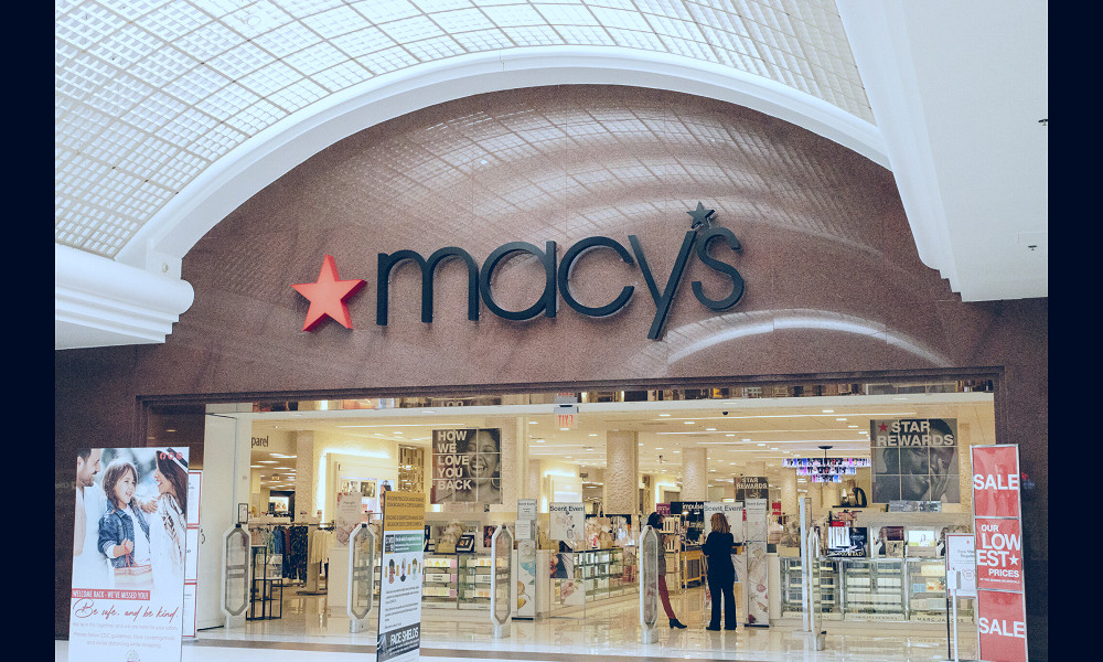 Macy's — Warwick Mall