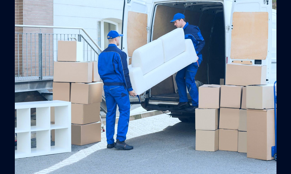The Best Long-Distance Moving Companies of July 2023 - Picks by Bob Vila