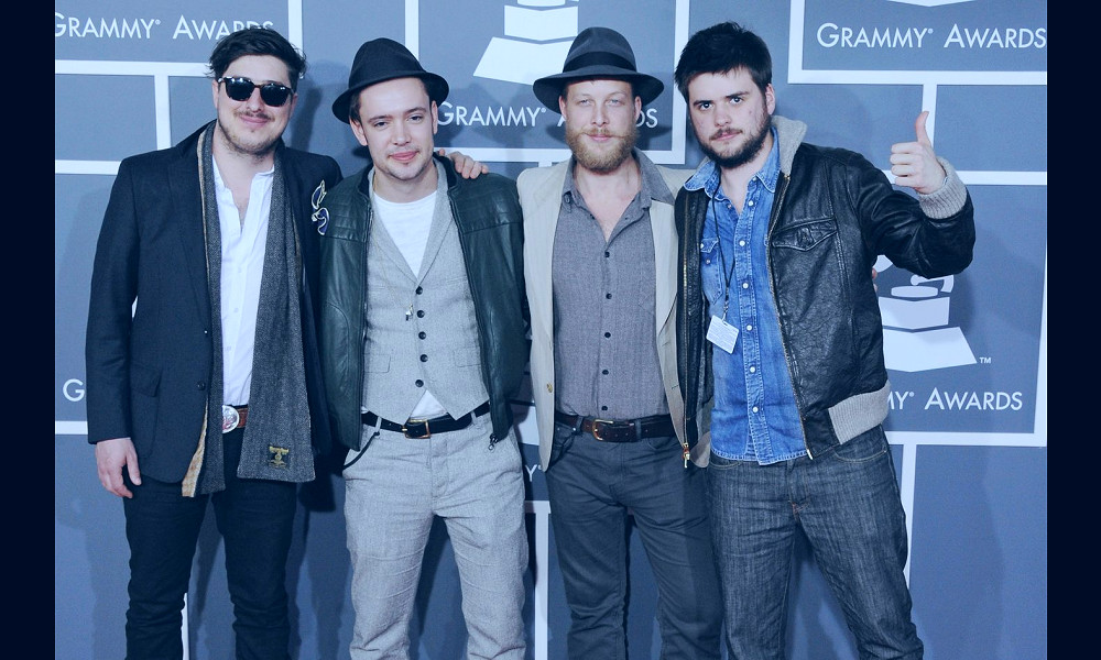 Mumford & Sons Debut Another Banjoless Song