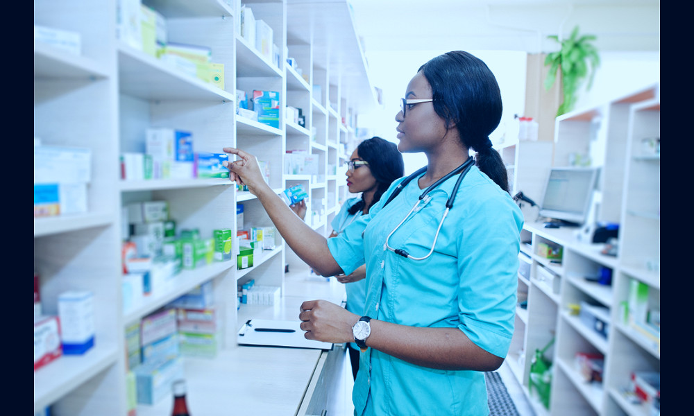 How To Become a Pharmacy Technician | SkillPointe