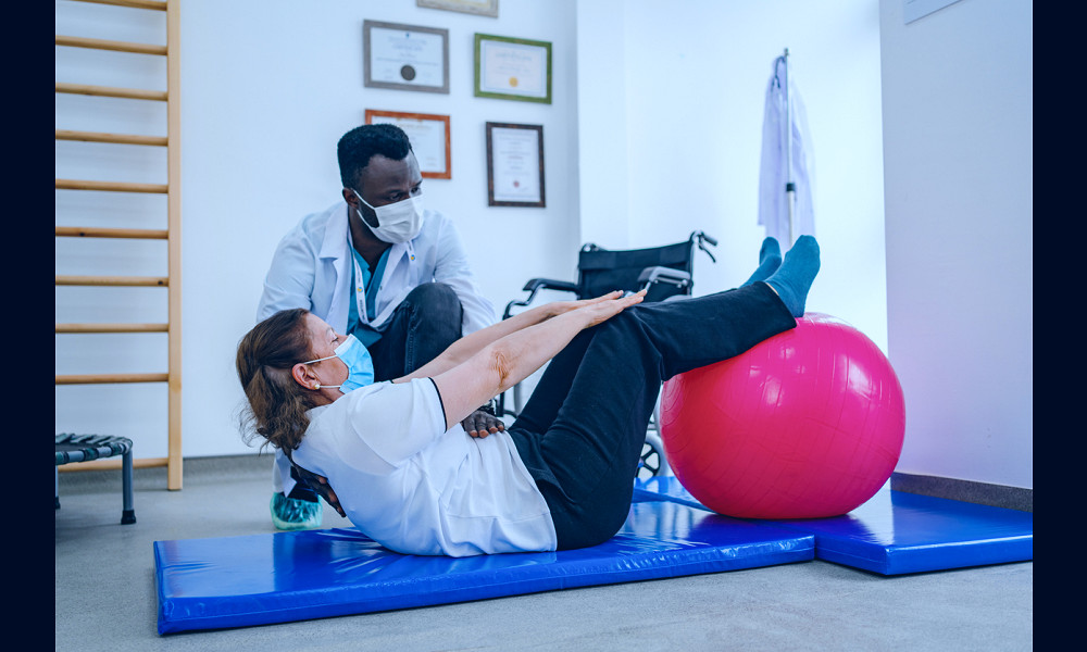 Physical Therapy for Chronic Pain | Summit Health