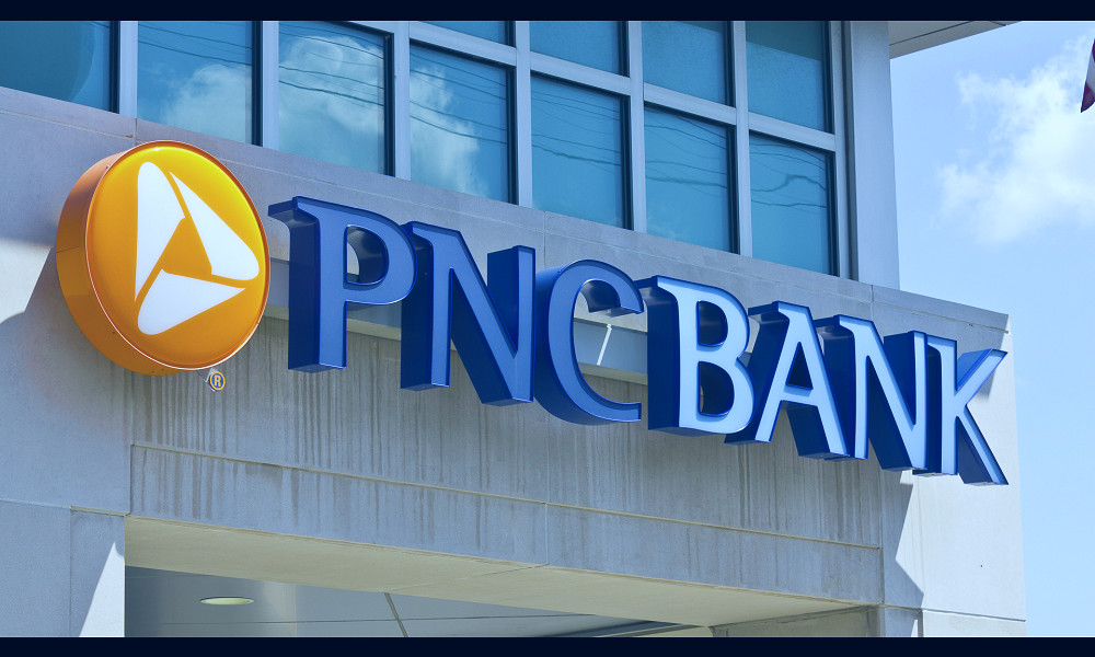 PNC Bank Fees: How to Avoid Monthly Maintenance Fees | GOBankingRates