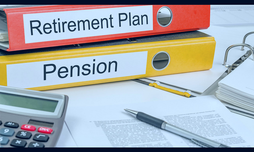 What Is a Pension Plan and How Does It Work? | GOBankingRates