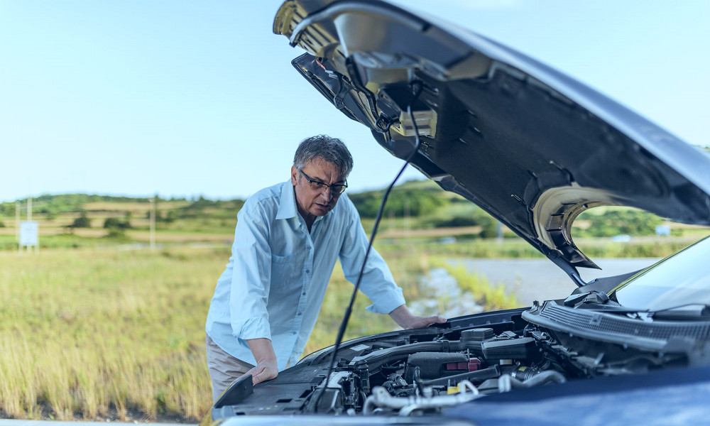 Roadside Assistance: Where to Get It, What to Ask - NerdWallet