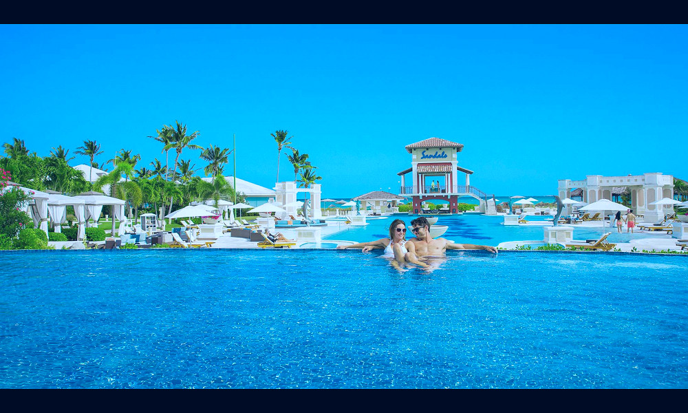 Sandals Emerald Bay Luxury Resort in the Bahamas | Sandals