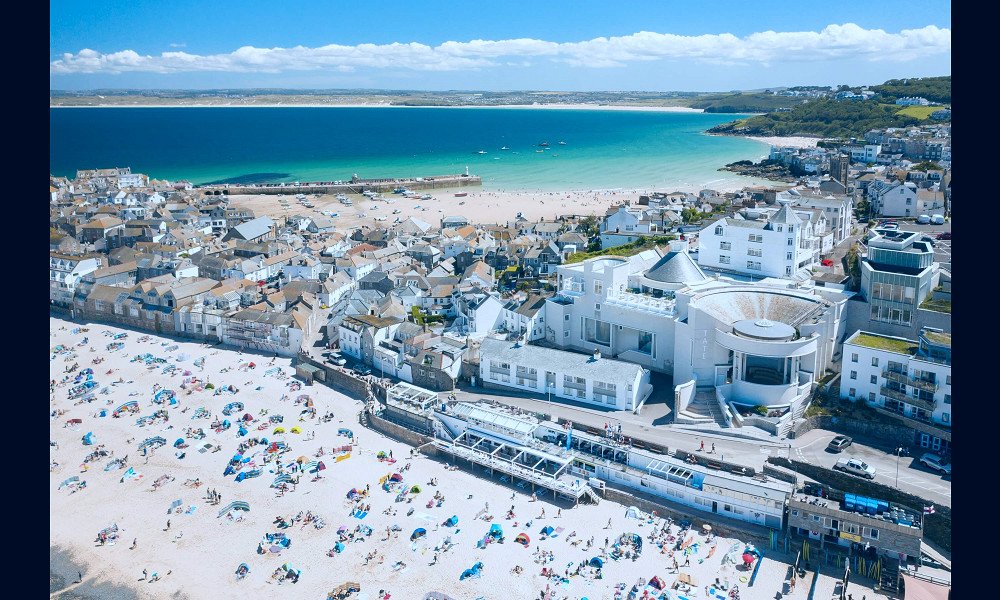 St Ives: Experience the Artistic Charm of Cornwall's Seaside Town