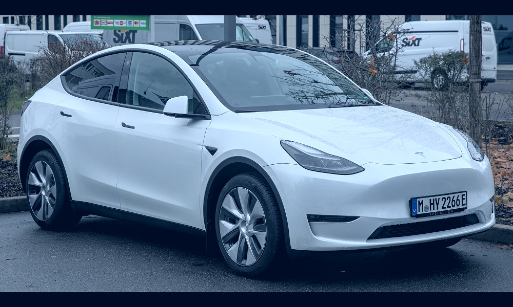 Tesla Model Y - Wikipedia