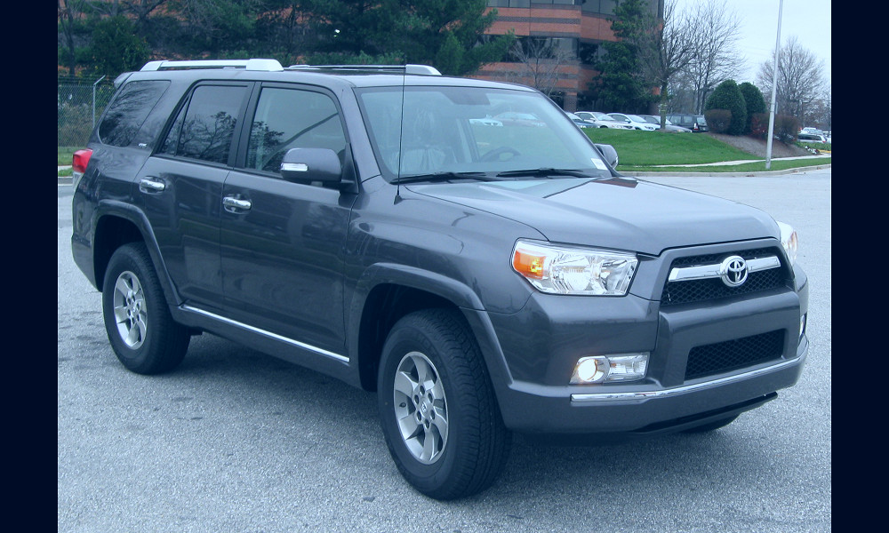 5 Must-Have Interior Accessories for Your 4Runner – Peruzzi Toyota Blog