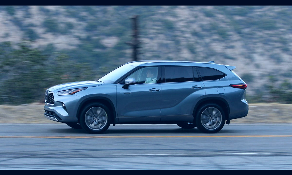 2020 Toyota Highlander Hybrid long-term introduction: Fuel-sippin' 3-row  joins us for a year - CNET