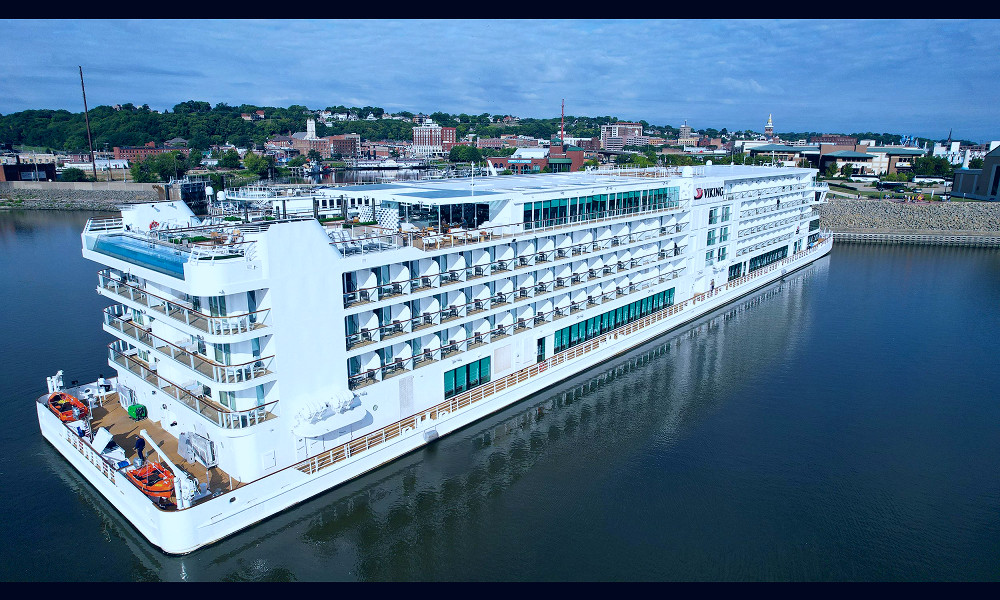 Viking cruise ship can't finish voyage: Mississippi River is too low | CNN