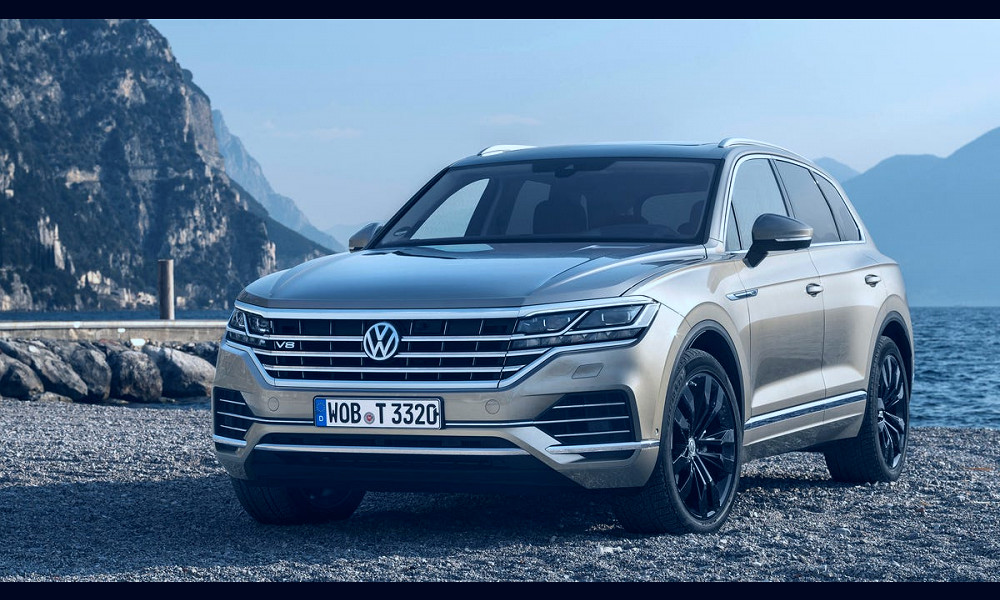 VW Touareg V8 TDI contorts crust in Geneva with 664 pound-feet of torque -  CNET