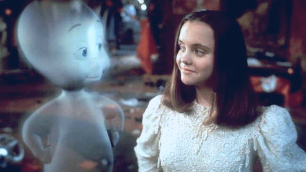 Casper Had the Most Ridiculous Cameos: Dan Akyroyd, Eastwood