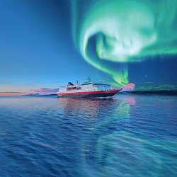 Member Introduction】Hurtigruten - A Sustainable Route to the Northern  Lights — Norwegian Chamber of Commerce in Japan