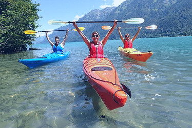 Kayak Tour of the Turquoise Lake Brienz 2023 - Interlaken