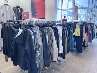 25 photos showing that Kohl's is a mess right now